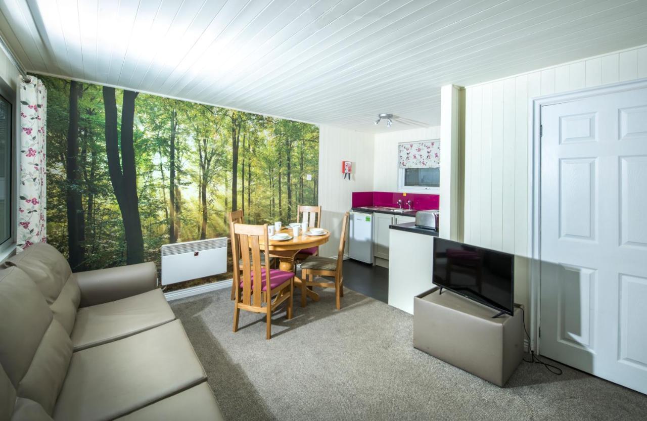 St. Ives Holiday Village Exteriör bild